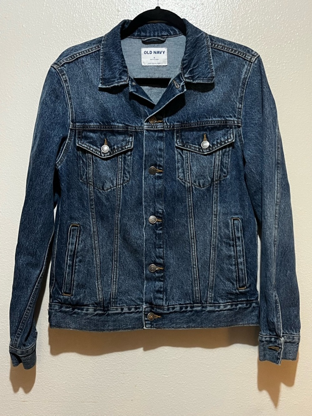 Old Navy Classic Denim Jacket Medium Wash Button Front Trucker Style Size Small
